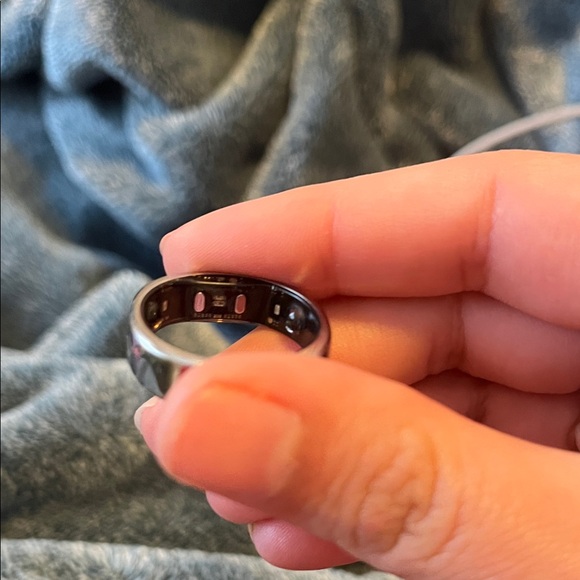 Ringconn 2 air. Brand new - I never got used to use it since I have a garmin. - Picture 4 of 6